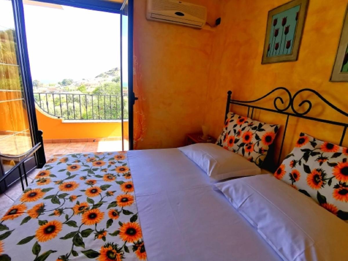 Baciati Dal Sole Apartment แซมโบรเน ภายนอก รูปภาพ